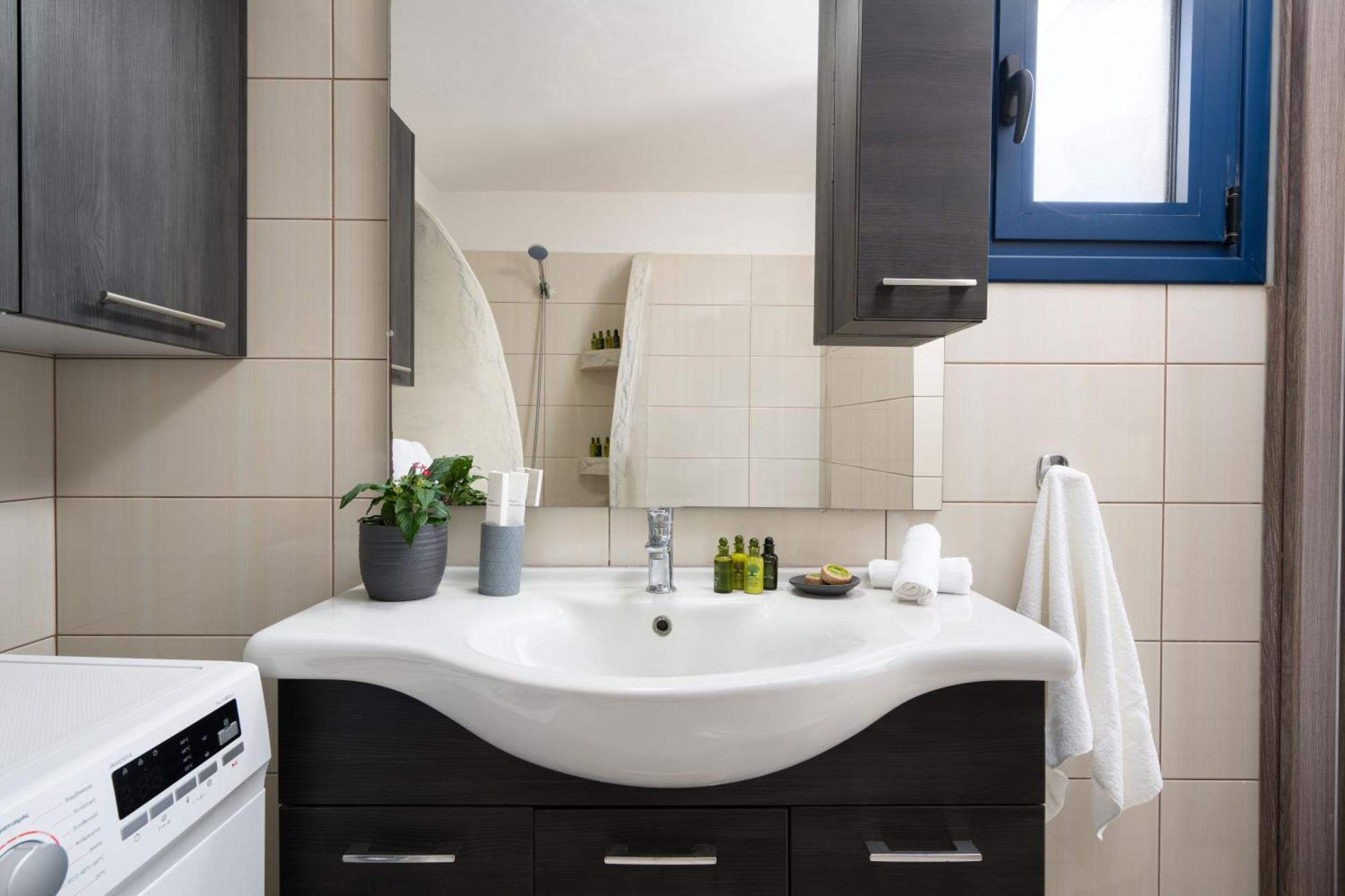 Caldera Heights Apartment *